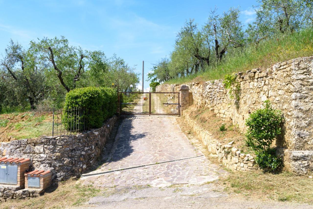 Villa Il Campo Degli Ulivi Ponte A Bozzone 外观 照片