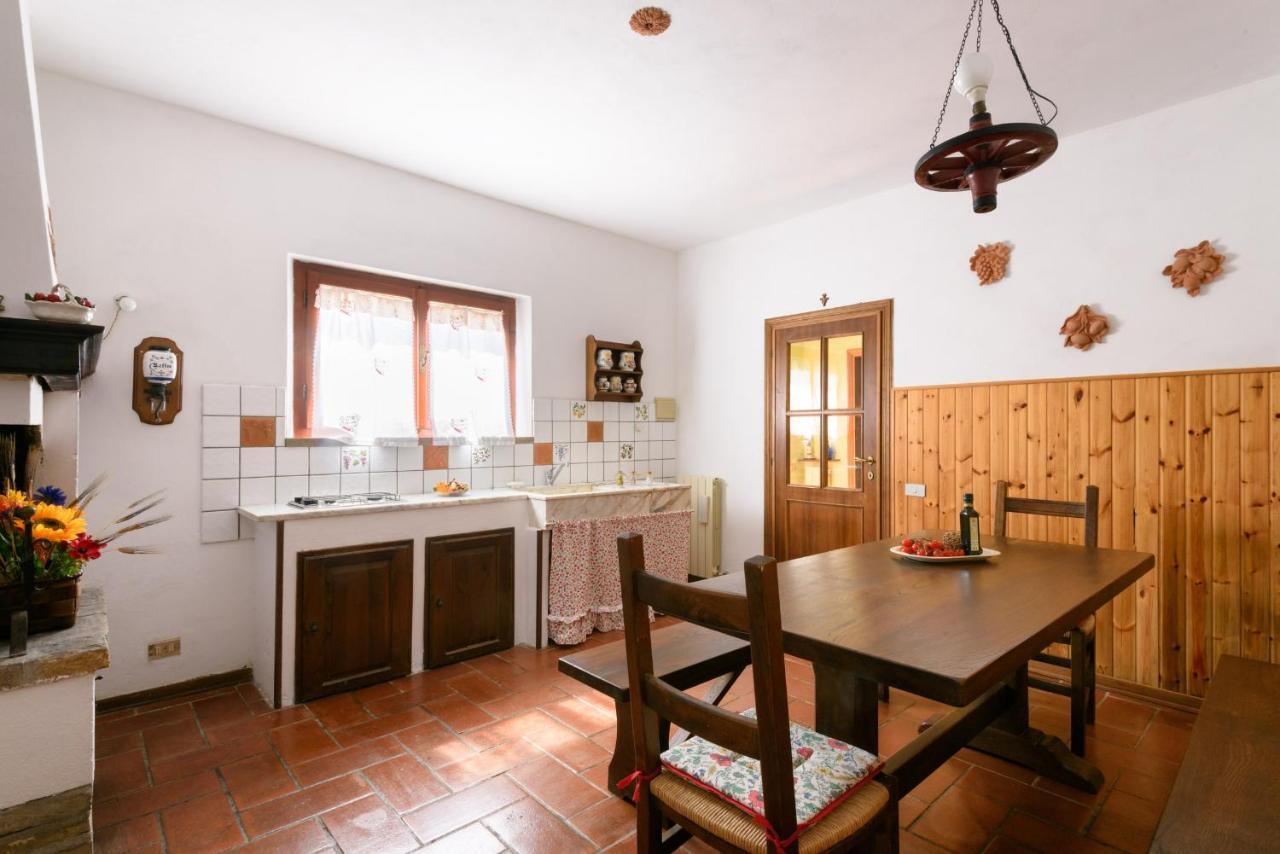 Villa Il Campo Degli Ulivi Ponte A Bozzone 外观 照片