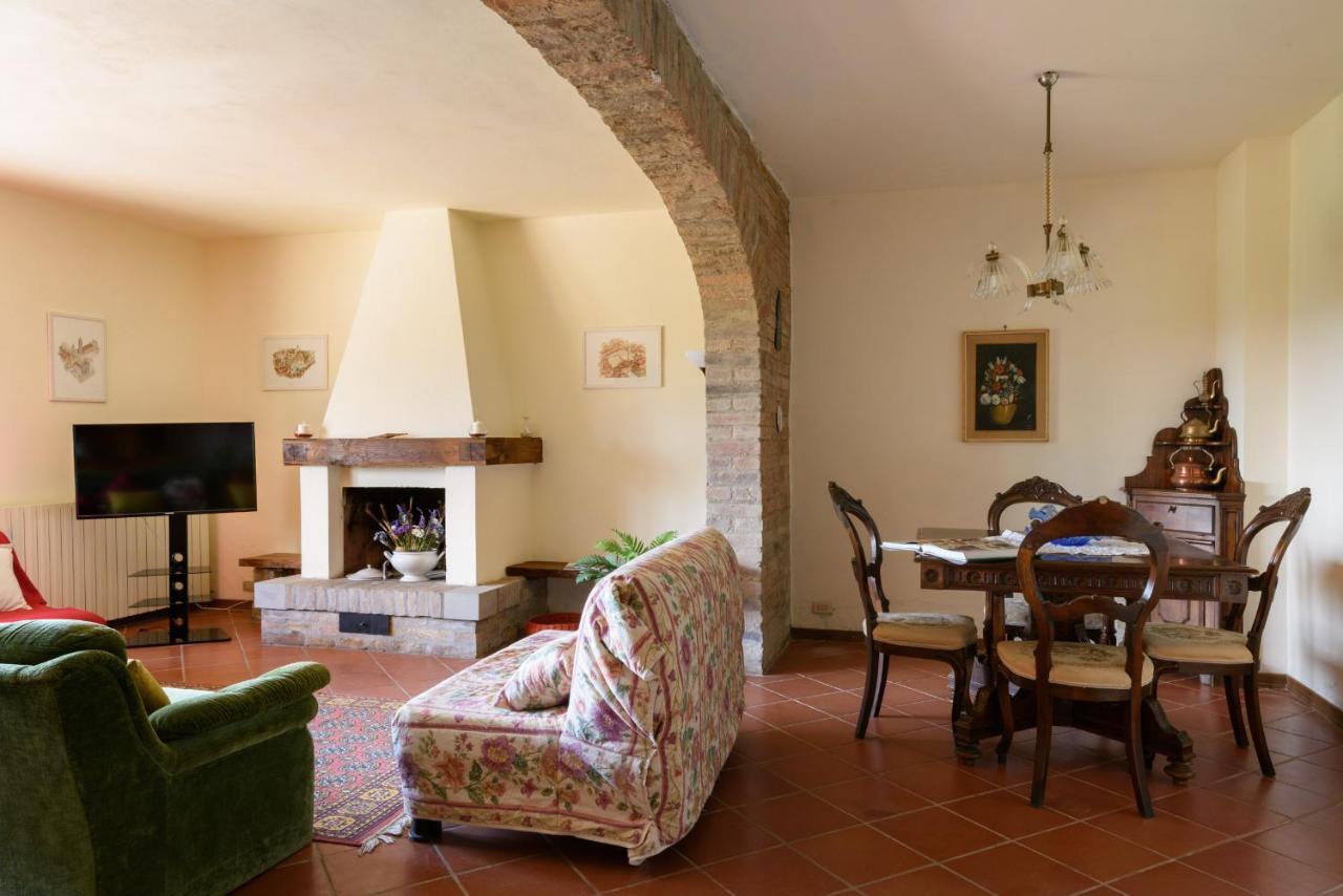Villa Il Campo Degli Ulivi Ponte A Bozzone 外观 照片